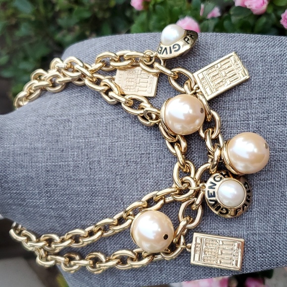 Givenchy Jewelry - Givenchy Necklace